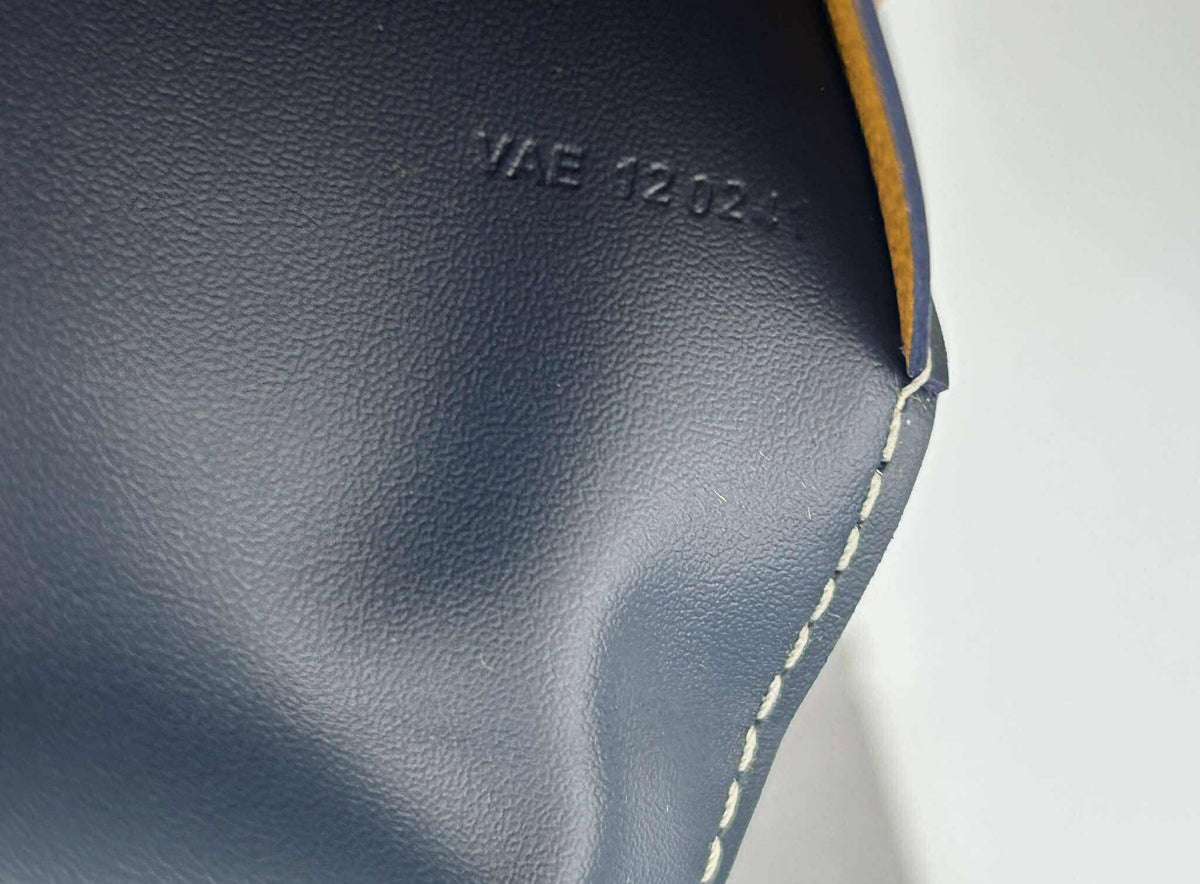 Passport Holder Navy Blue&nbsp;VAE 120241 Brandnew
