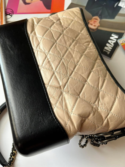 Chanel&nbsp;gabrielle beige medium Rank A
