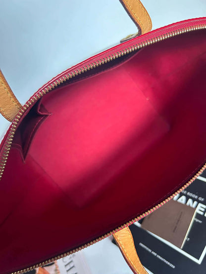 Louis Vuitton bellevue pm vernis red FL1100 rank A