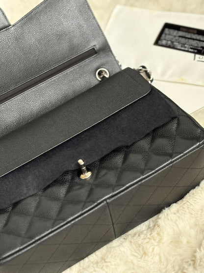 Chanel Jumbo Flap Black Caviar Shw series 19915806 9/10 Excellent Used