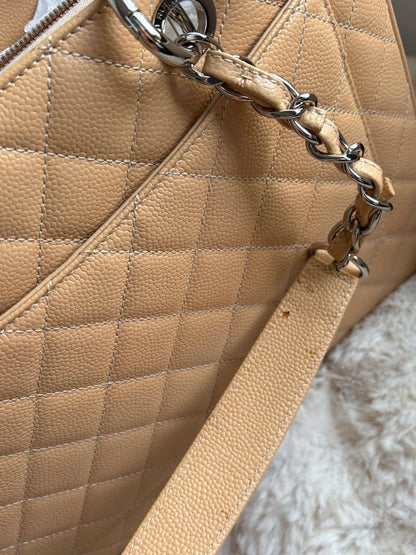 Chanel gst beige 19106870 rank A