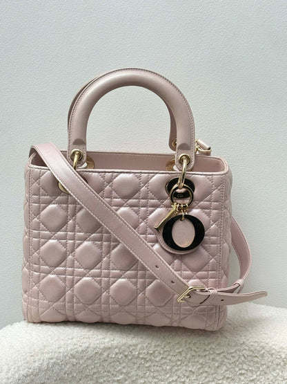 Lady dior medium iridescent pink 18-BO-1126