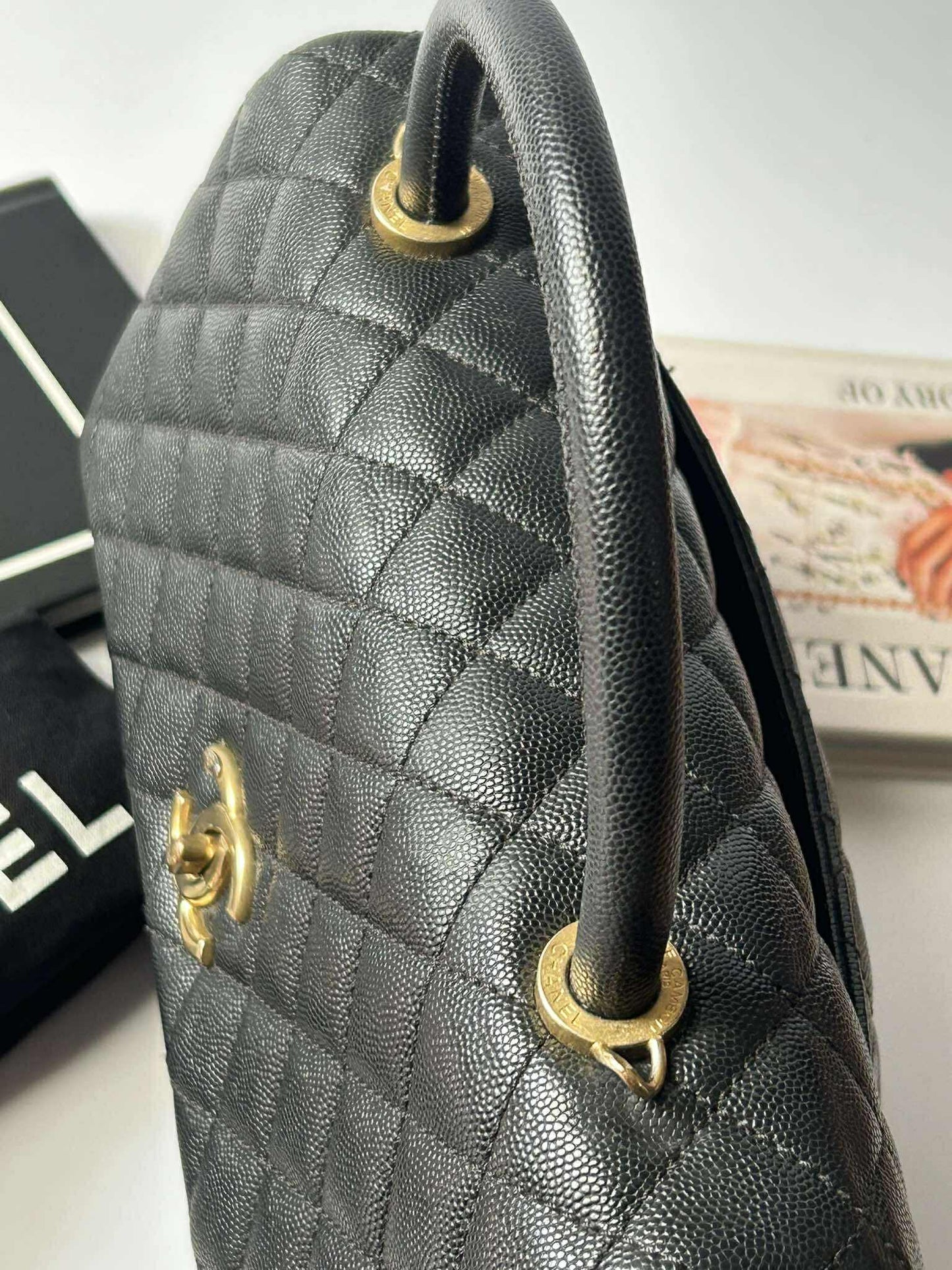 Preloved Chanel Coco Medium Black GHW 8.9/10  25201827