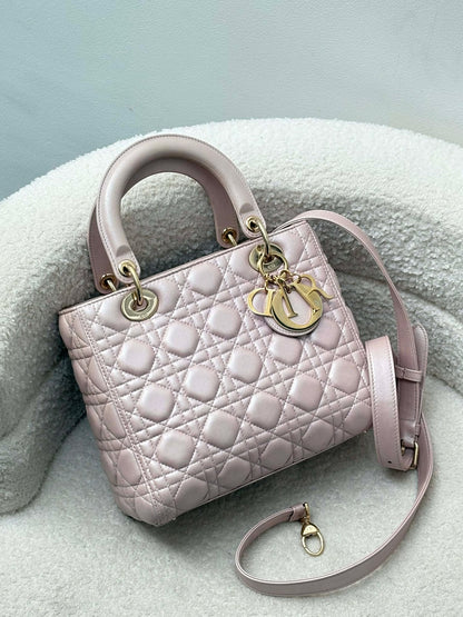 Lady dior medium iridescent pink 18-BO-1126