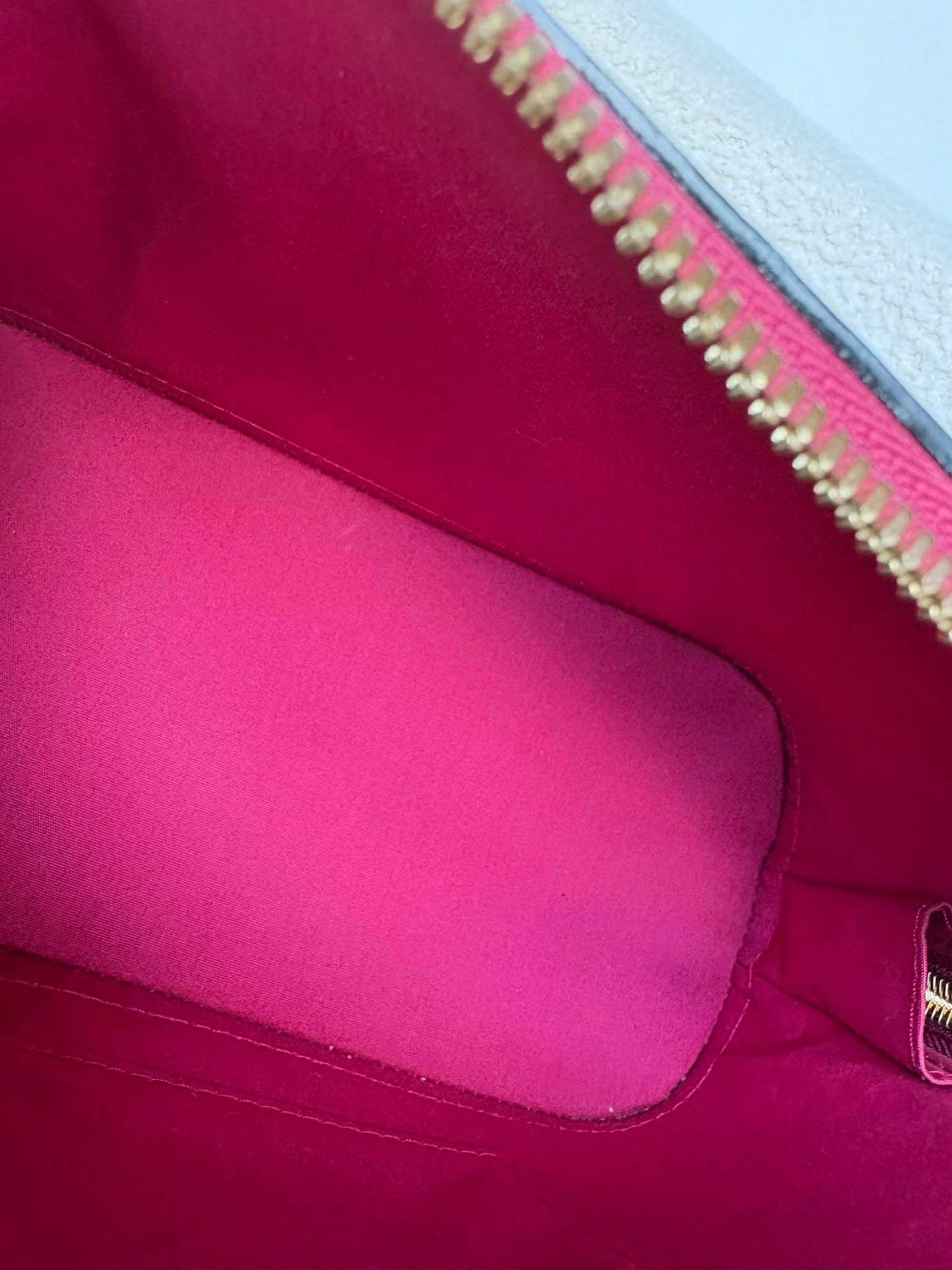 Louis Vuitton Alma bb impriente vernis red ghw M54180