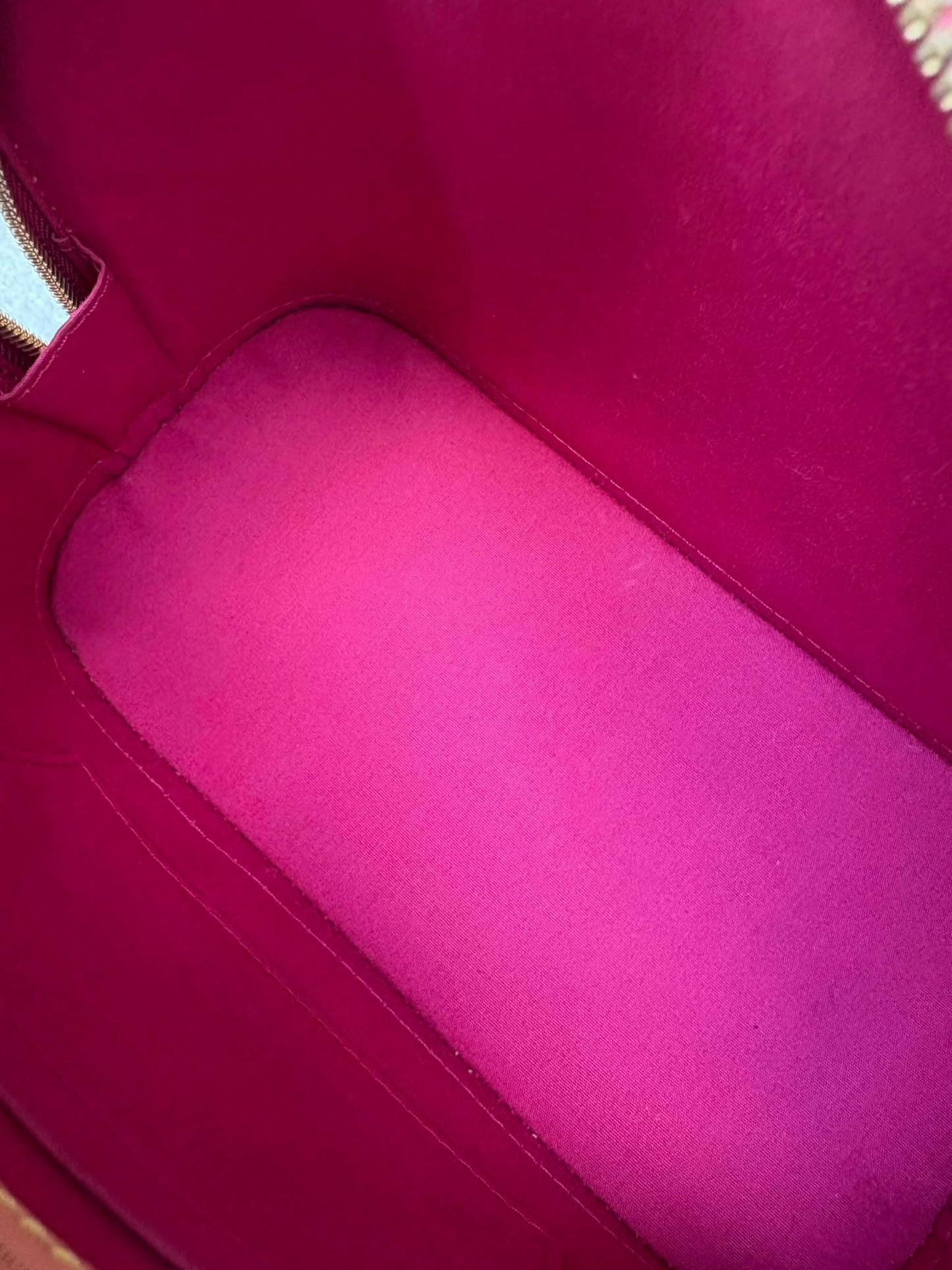 Louis Vuitton Alma bb impriente vernis red ghw M54180