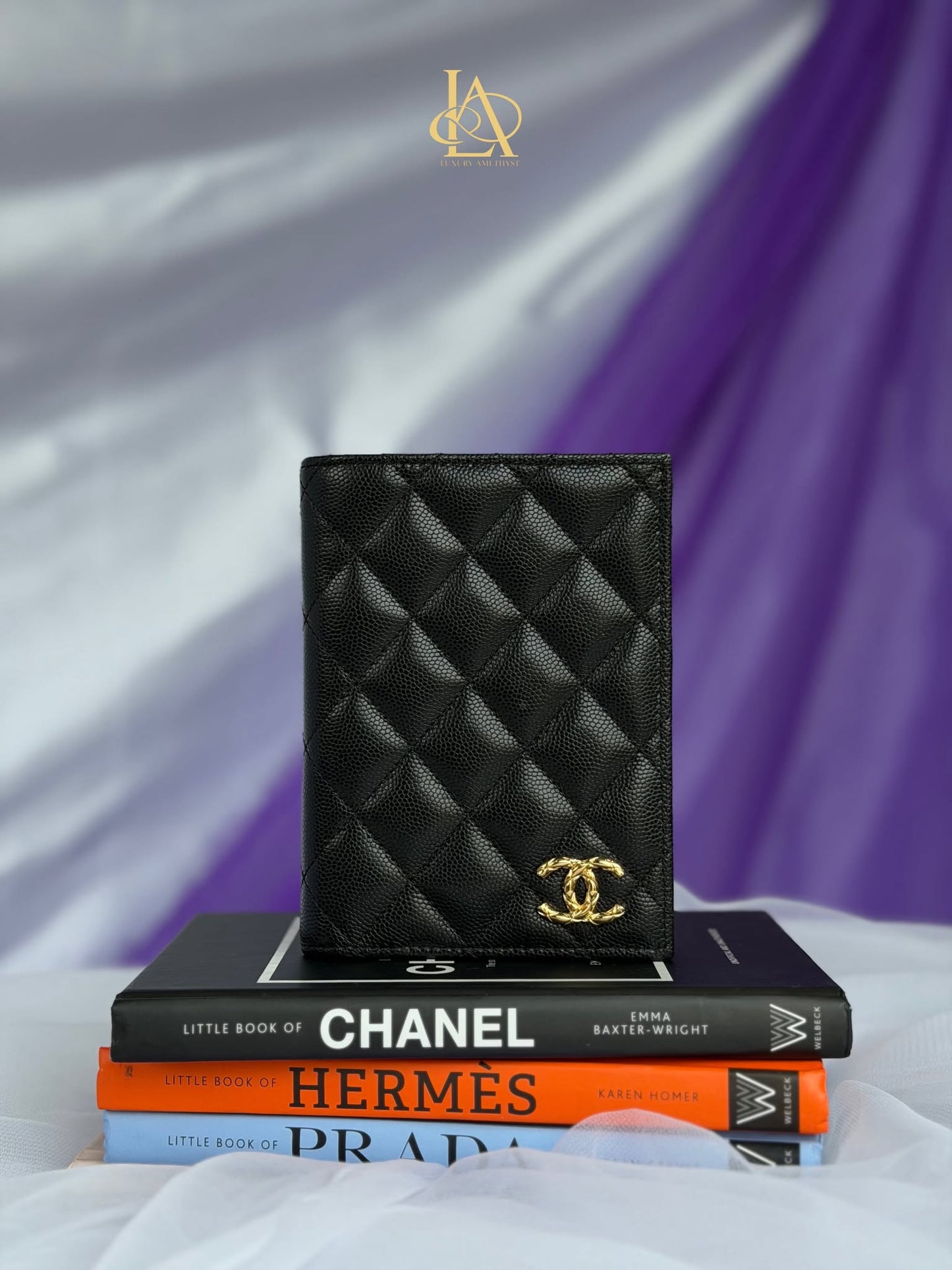 Chanel Passport holder big cc micro H0H63EC8
