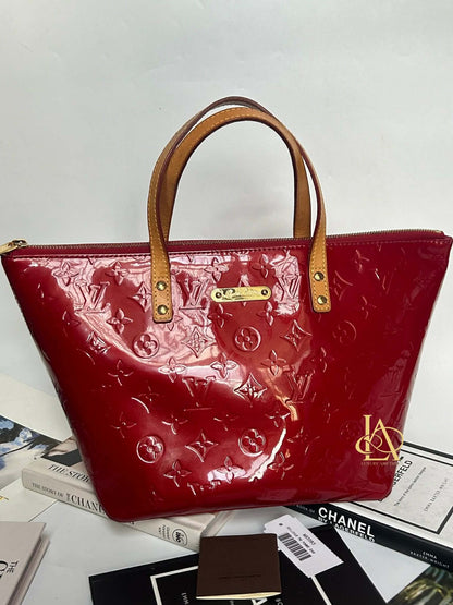 Louis Vuitton bellevue pm vernis red FL1100 rank A
