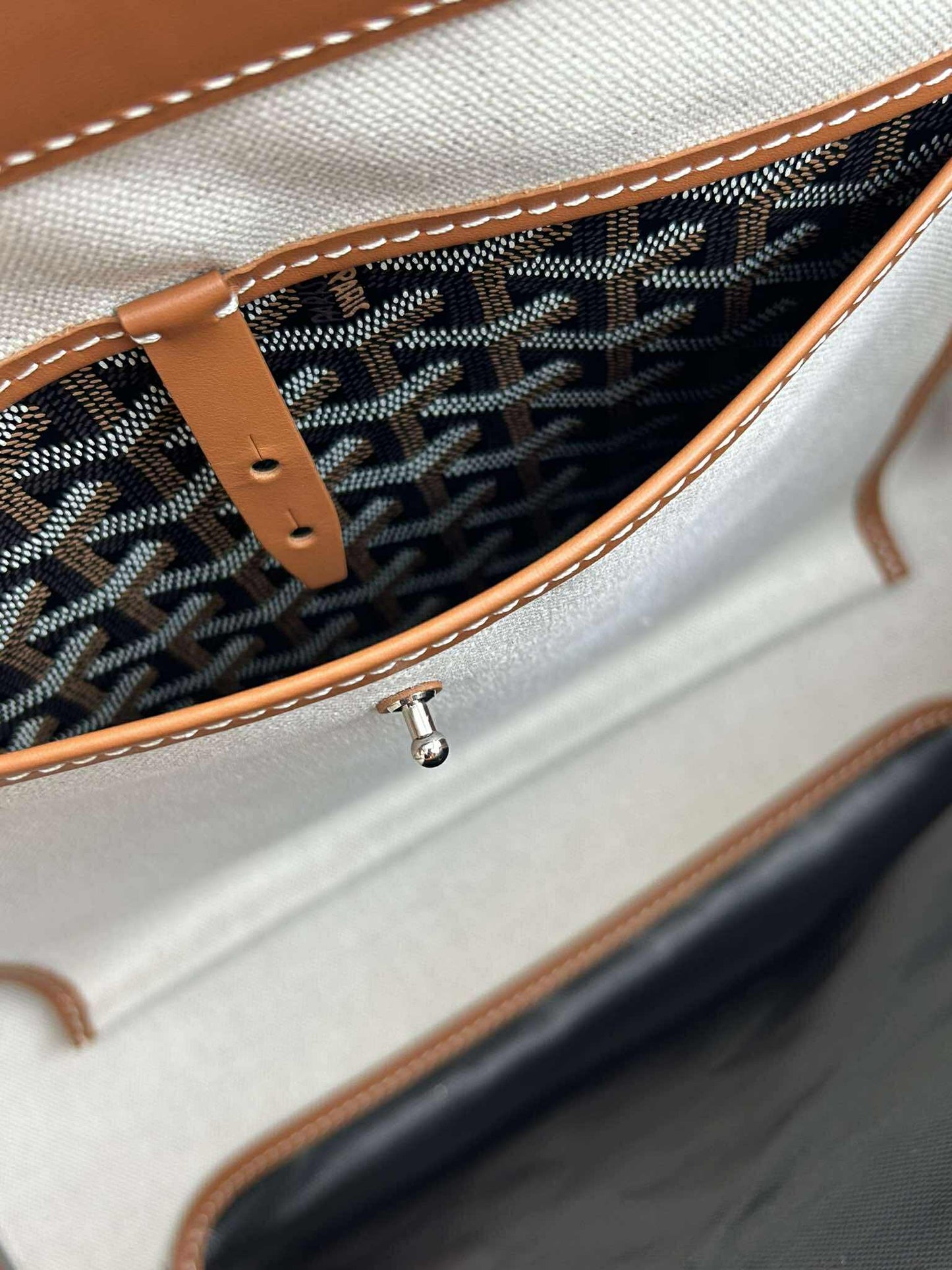 Goyard bellchase tan&nbsp; LME 120221 Rank A