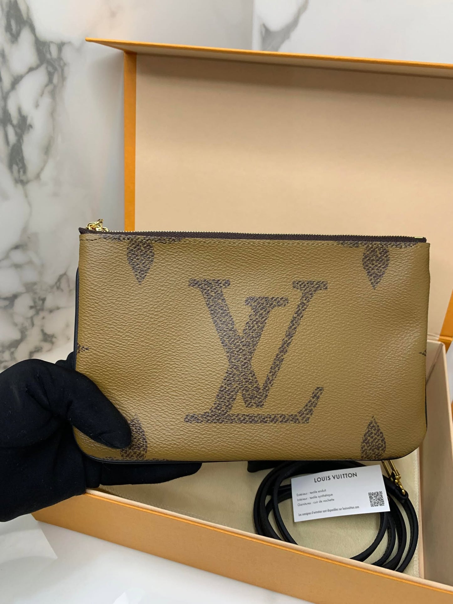 Louis Vuitton double zipreverse brand new