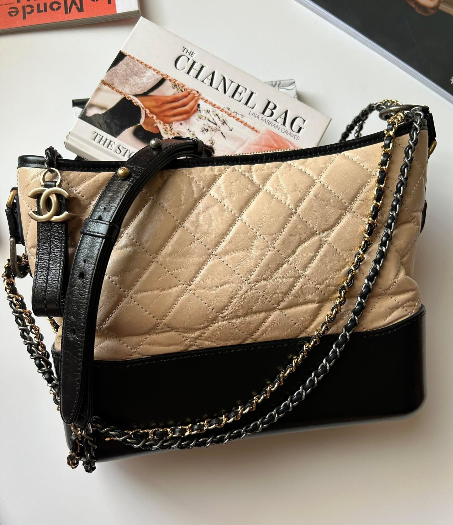 Chanel&nbsp;gabrielle beige medium Rank A
