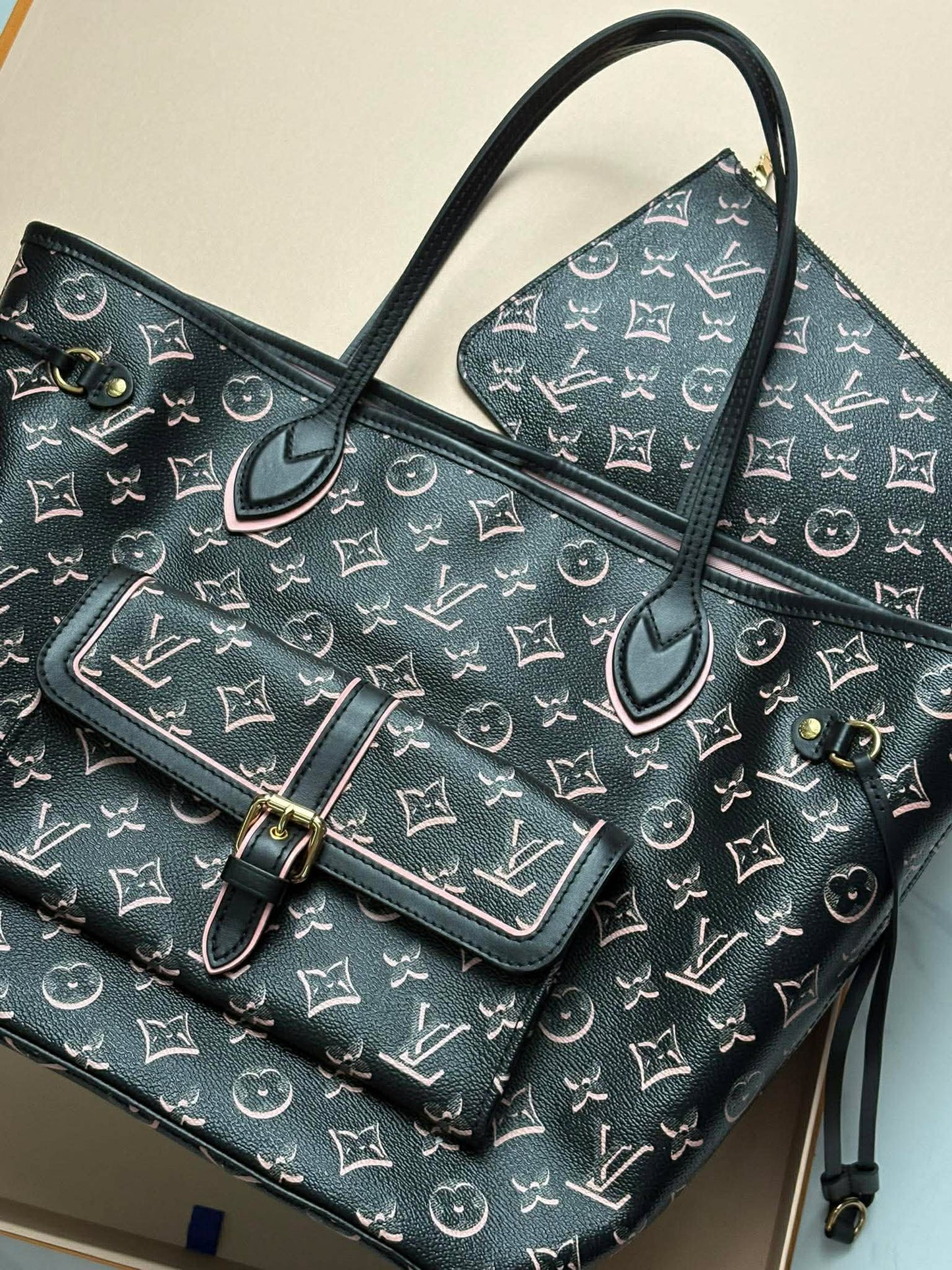 Louis Vuitton neverful black limited edition micro
