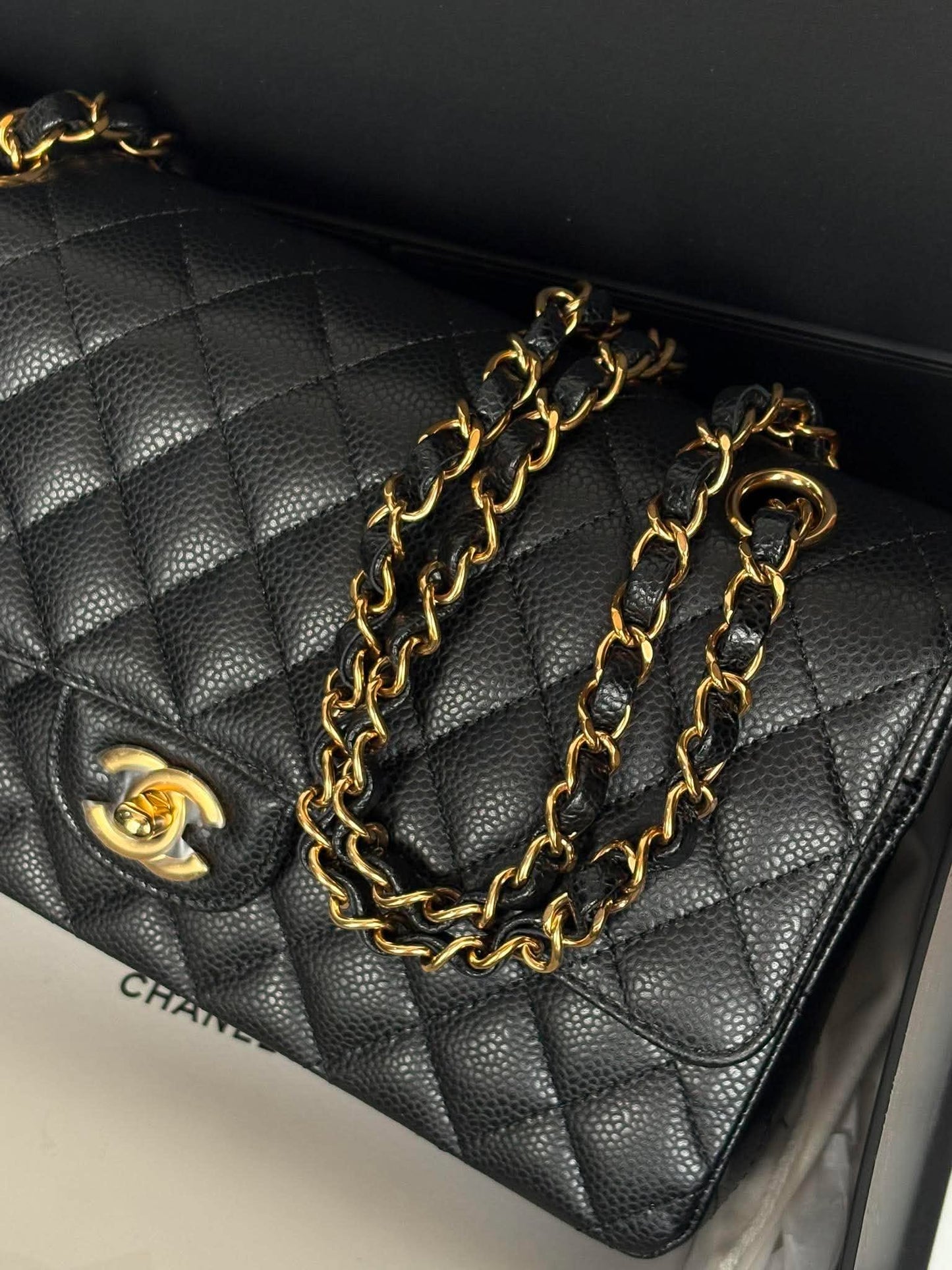 Chanel medium flap ghw micro L2XXAG86 Unused Condition