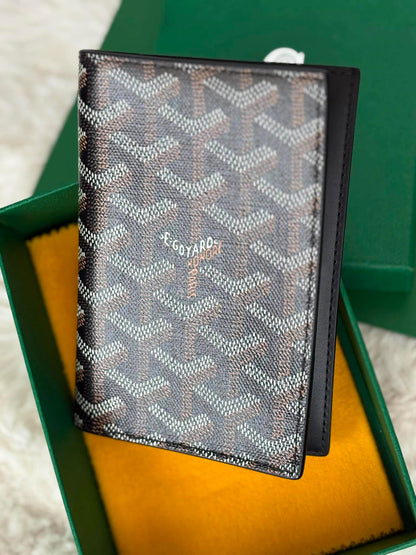 Goyard Passport holder black BN