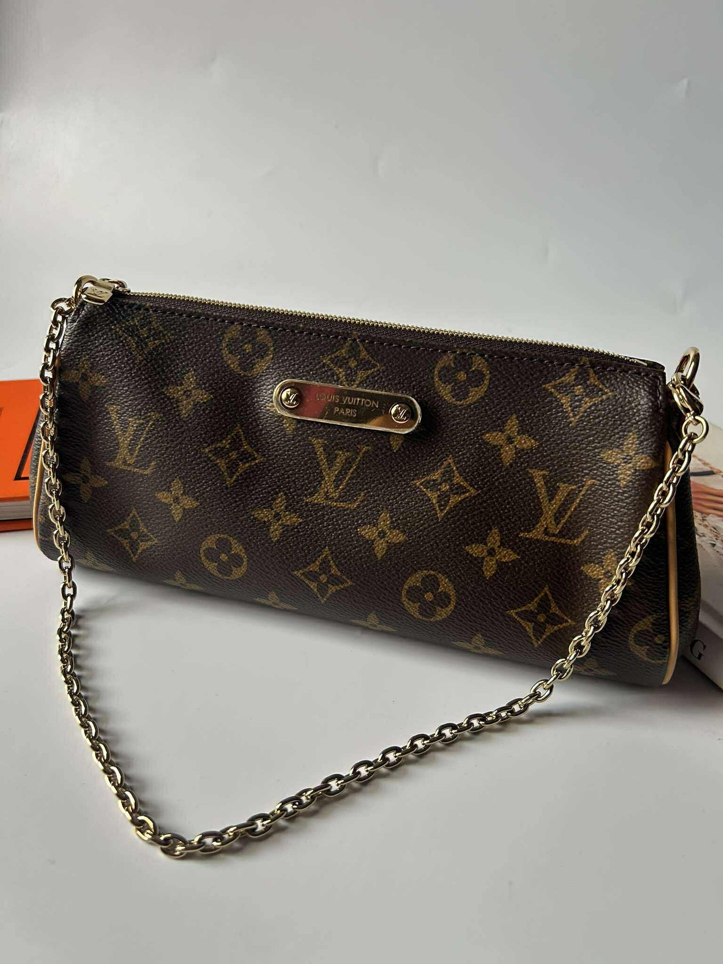 Louis Vutton Evaclutch mono micro Brandnew