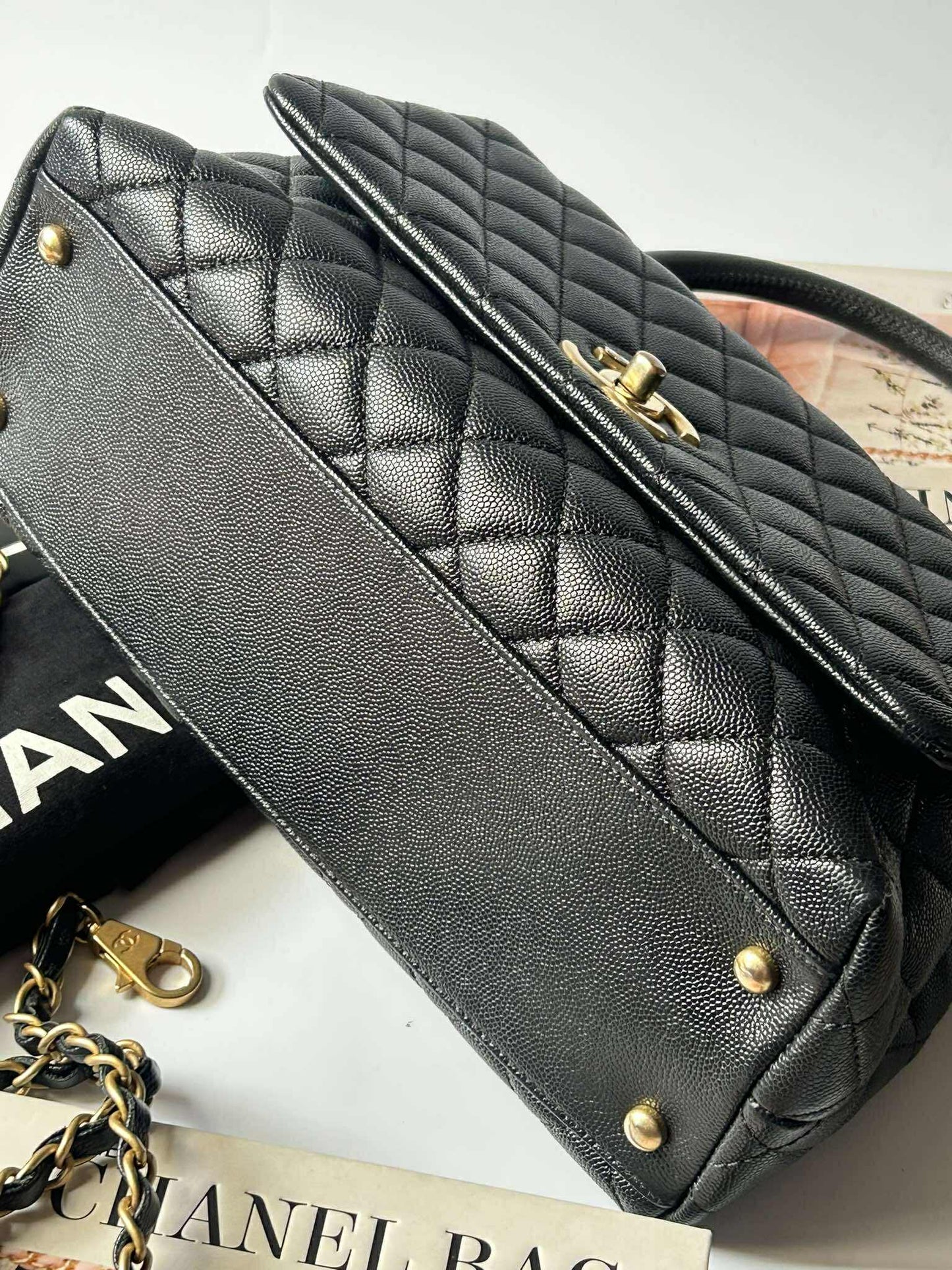 Preloved Chanel Coco Medium Black GHW 8.9/10  25201827