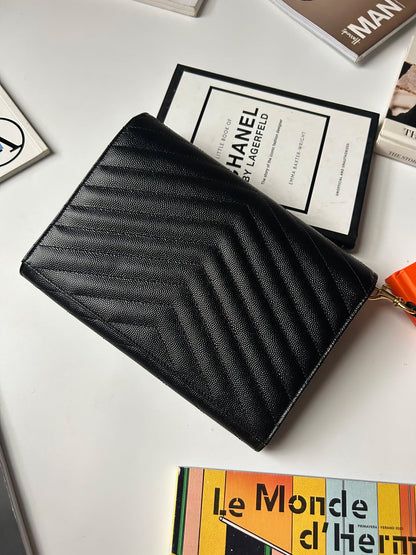 YSL Clutch black shw ALM617862.9820 Brandnew