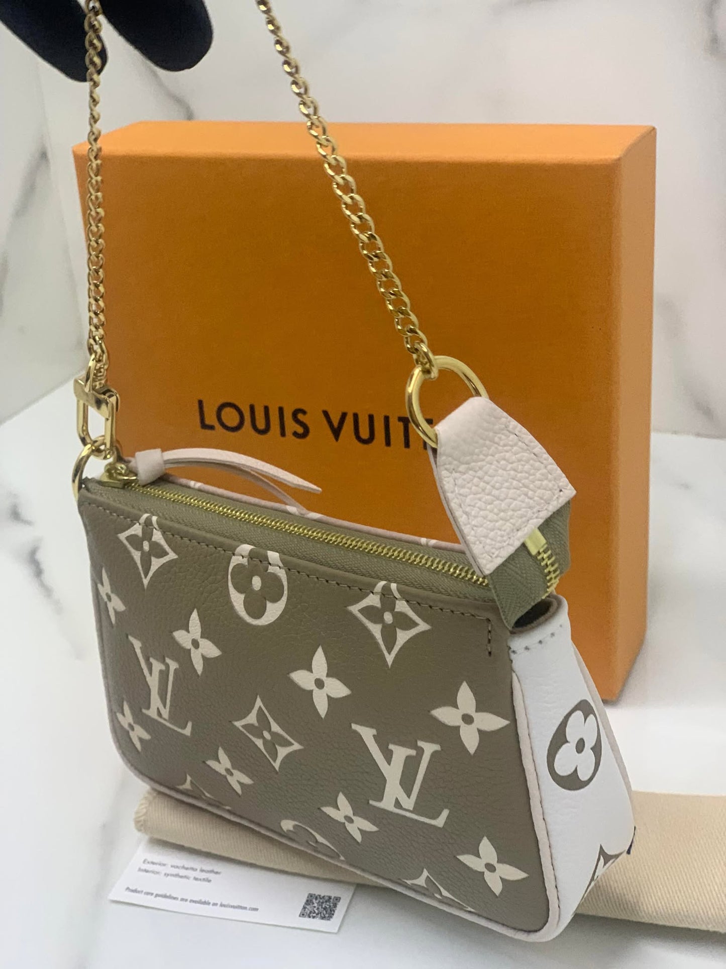 Louis Vuitton Mini pochette limited edition micro BN
