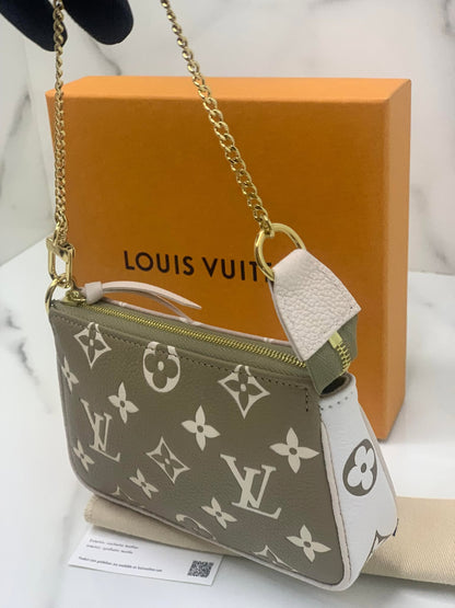 Louis Vuitton Mini pochette limited edition micro BN