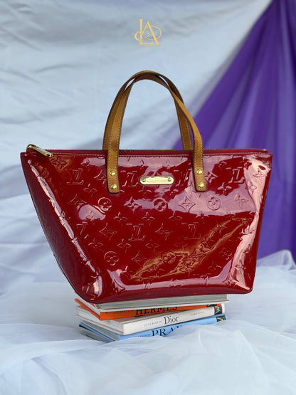 Louis Vuitton bellevue pm vernis red FL1100 rank A