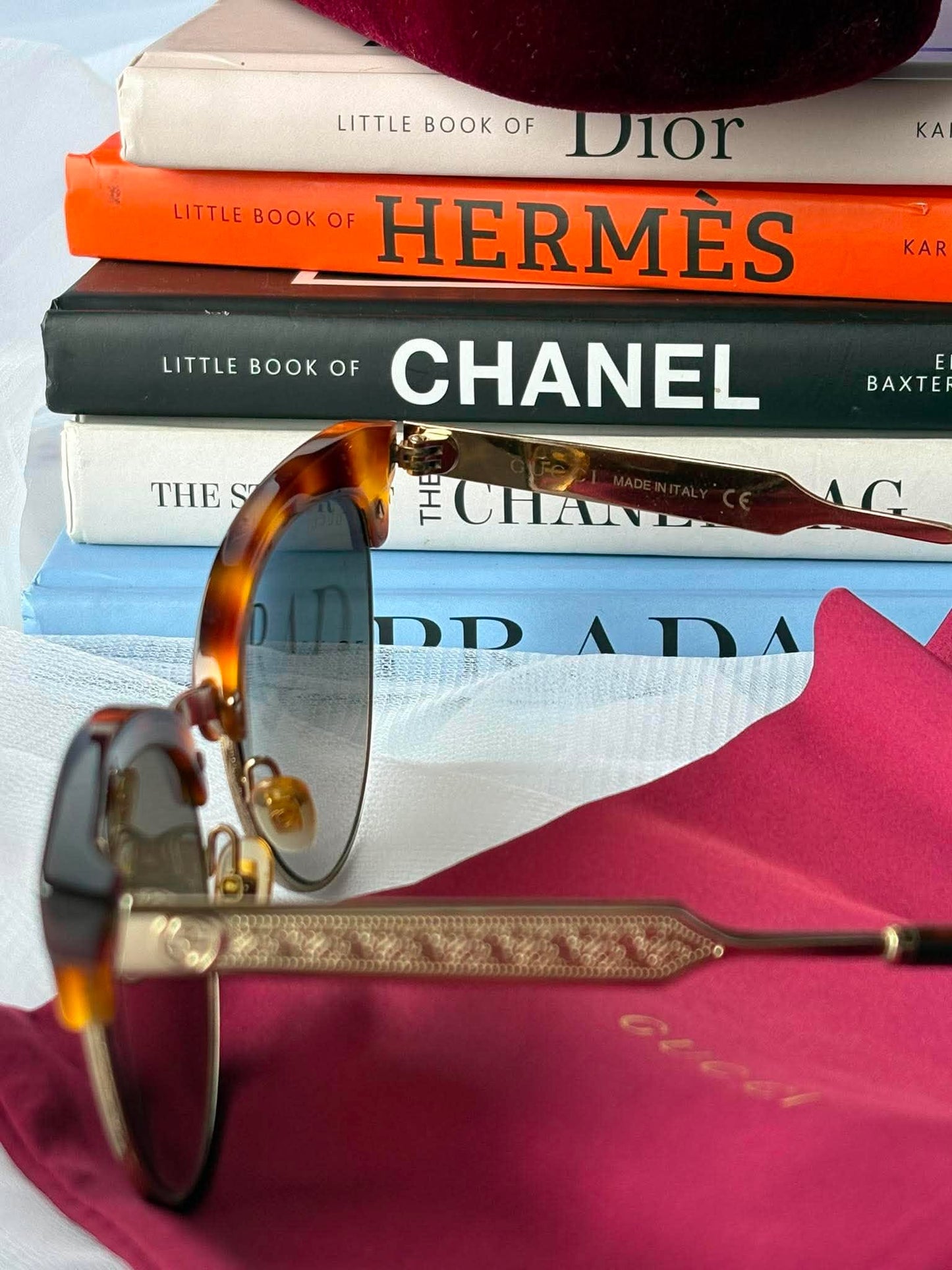 Gucci Shades Preloved