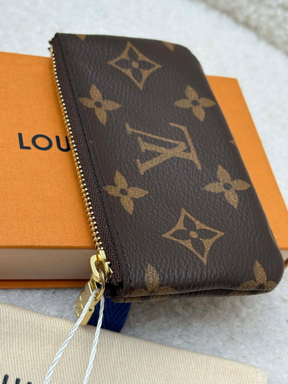 Louis Vuitton cless&nbsp;mono brand new CT0273