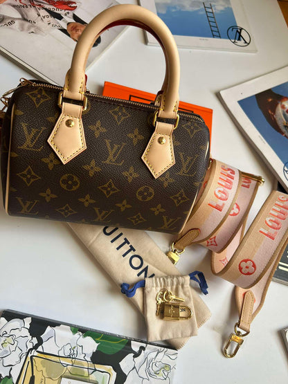 Louis Vuitton Speedy&nbsp;20 monogram pink strap