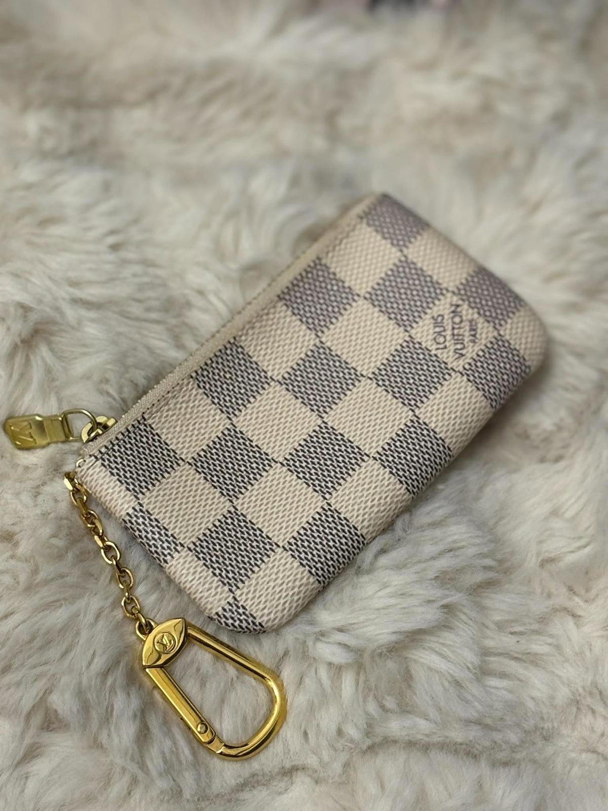Louis Vuitton Cles Azure excellent used CT1221 rank A