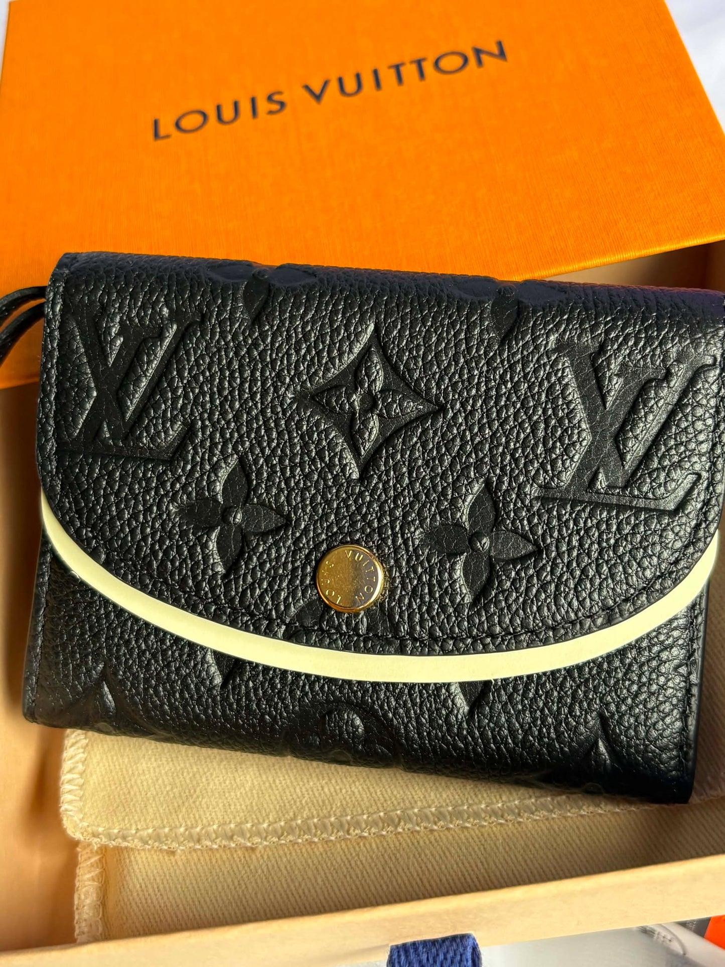 Louis Vuitton rosalie impriente wallet microchipped brandnew