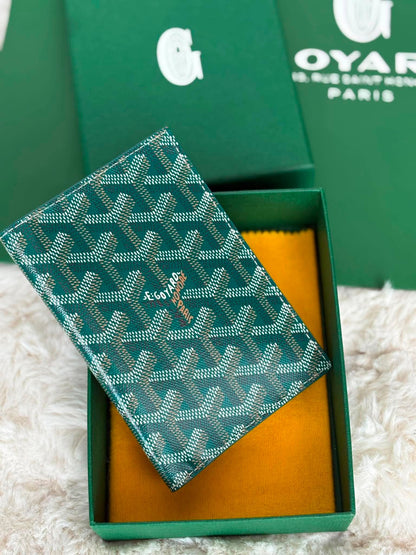 Goyard Passport holder green BN