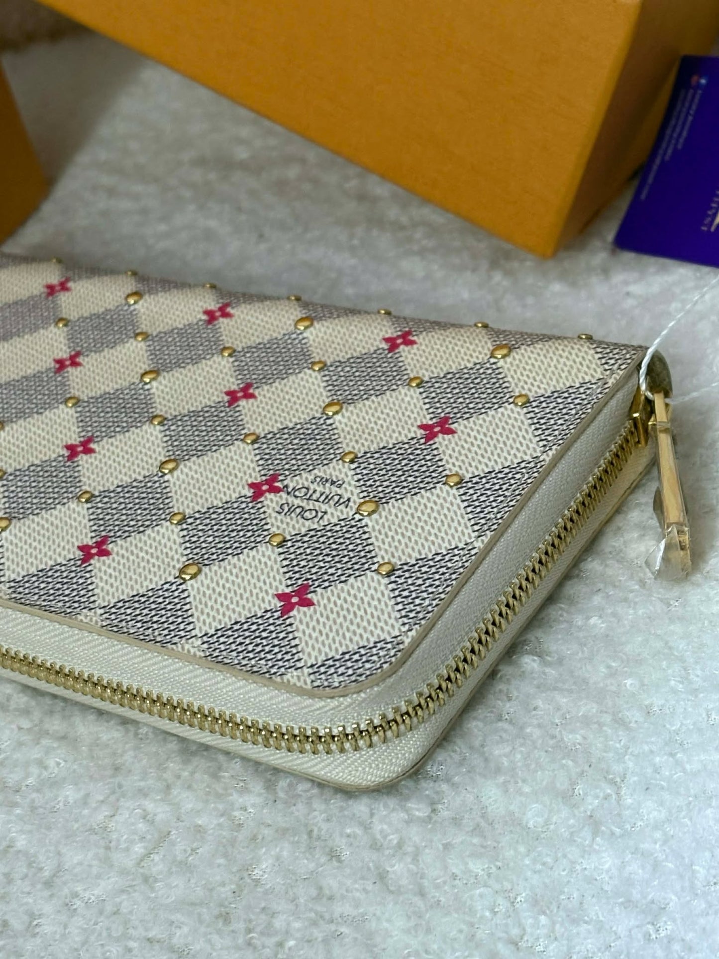 Louis Vuitton long azur limitted edition&nbsp;zippy Unused wallet micro brand new