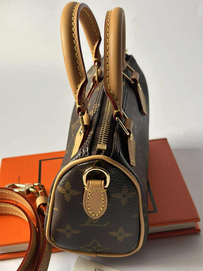 Louis Vutton Speedy Nano &nbsp;mono Brandnew TN2245