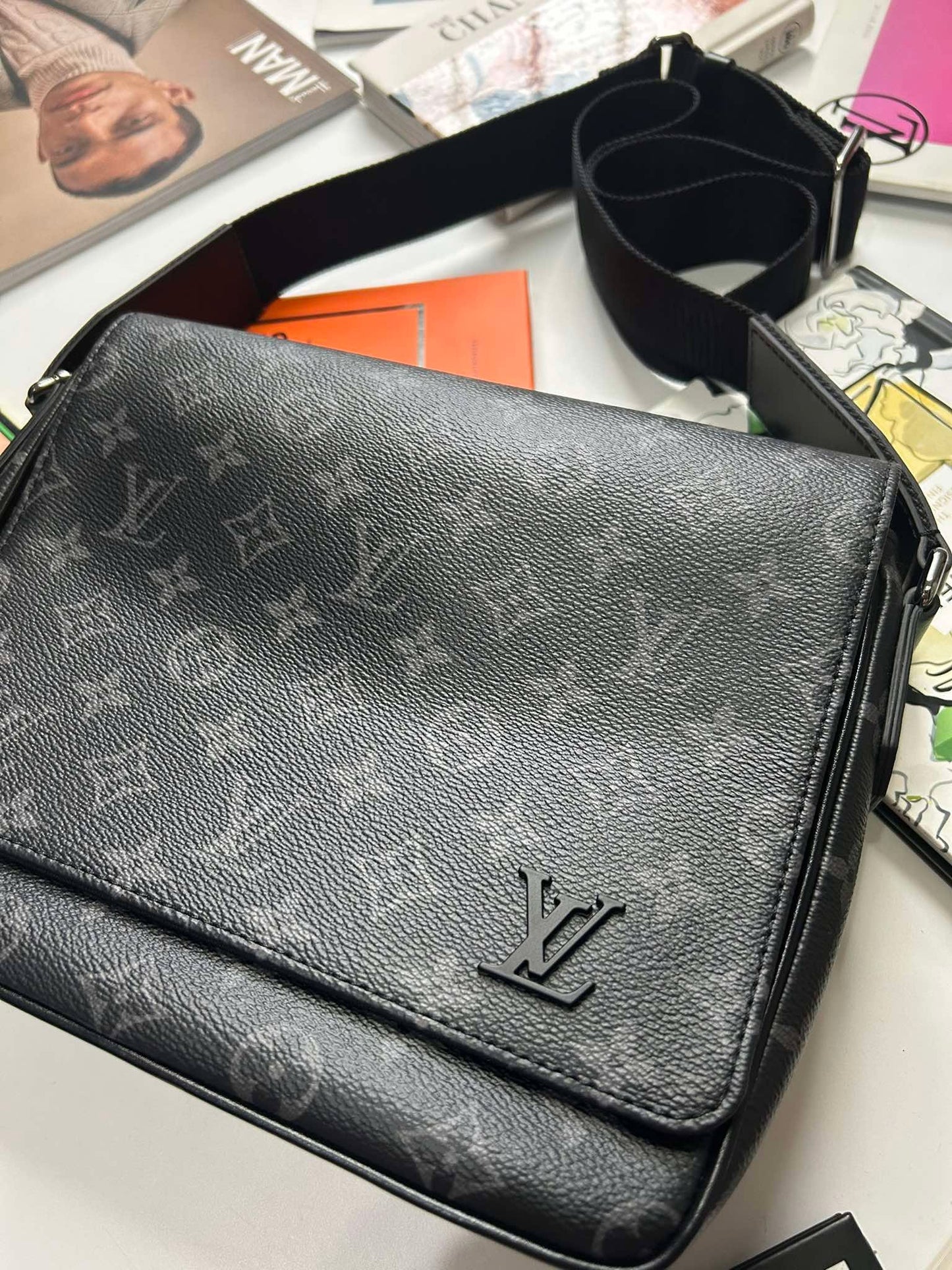 Louis Vuitton District&nbsp;pm eclipse micro Brandnew