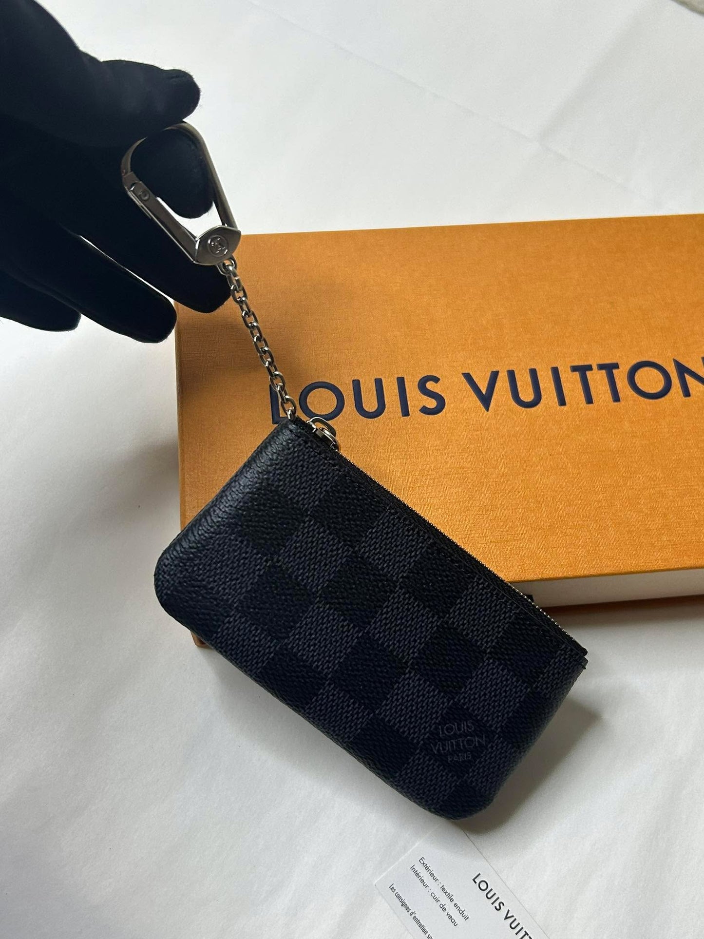 Louis Vuitton cless&nbsp;graphite micro brand new CT4262