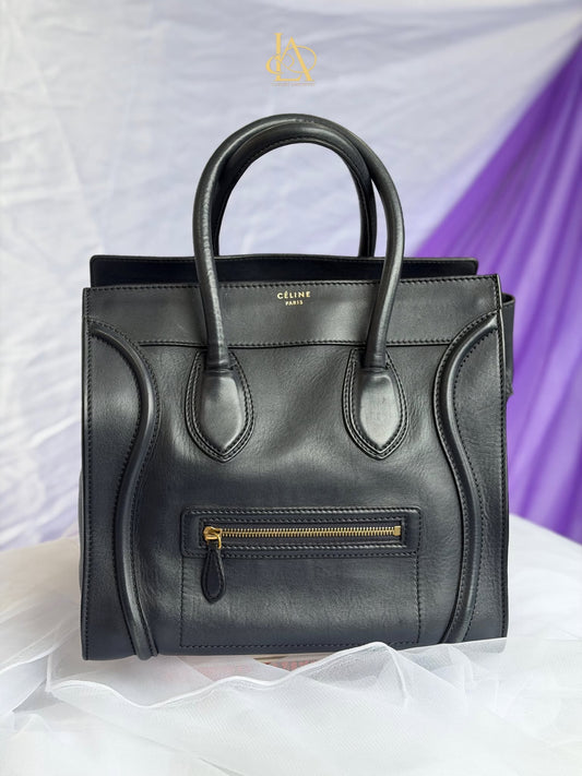 Celine luggage micro deep blue ghw Rank A