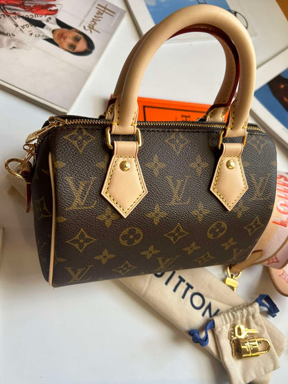 Louis Vuitton Speedy&nbsp;20 monogram pink strap