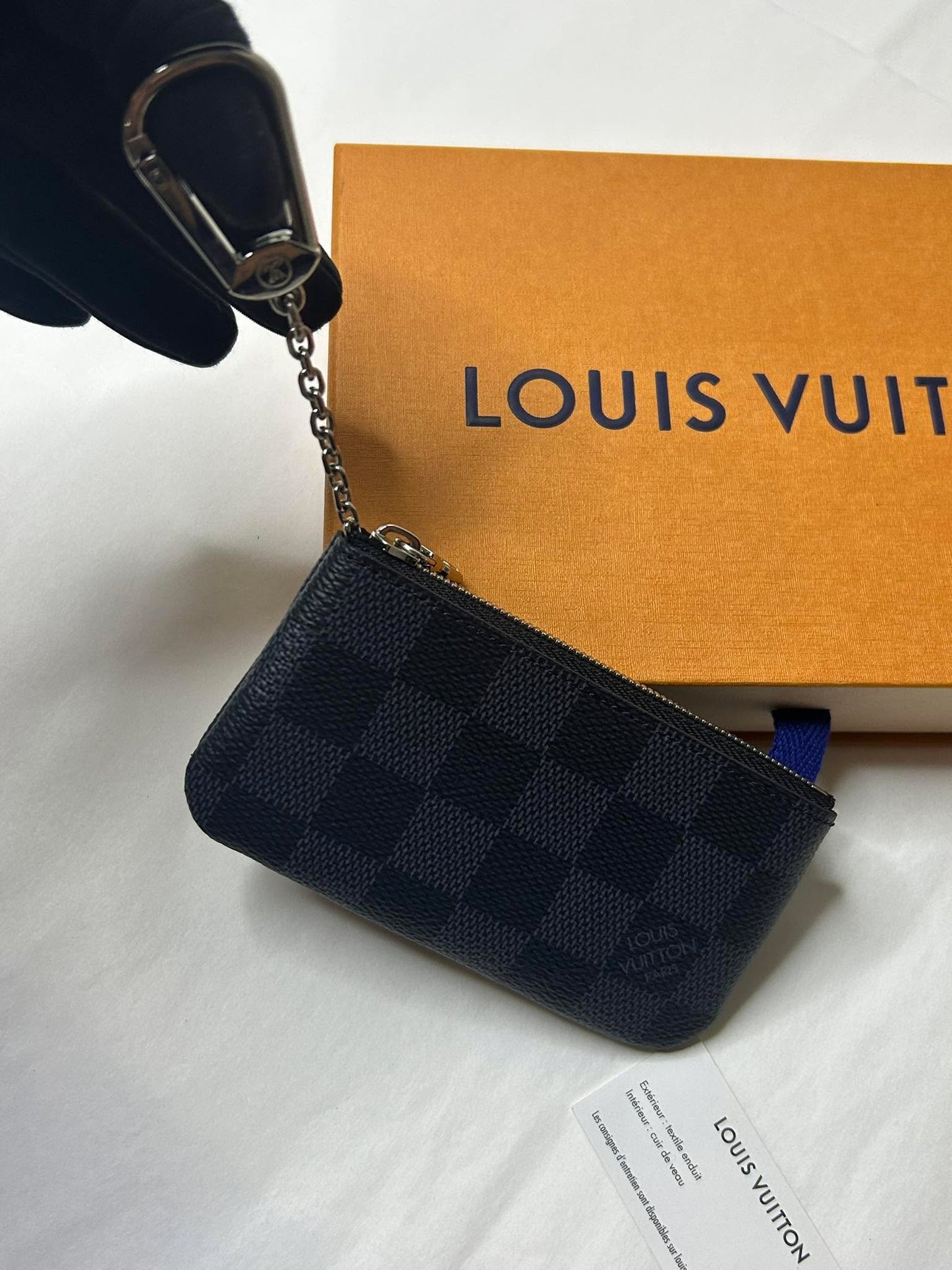 Louis Vuitton cless&nbsp;graphite micro brand new CT4262