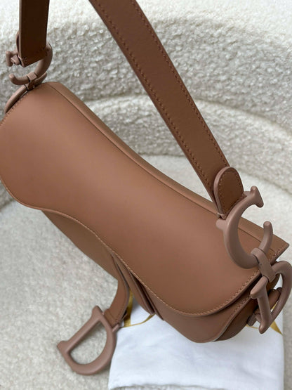 Dior saddle matte tan 09-MA-1119 unused condition