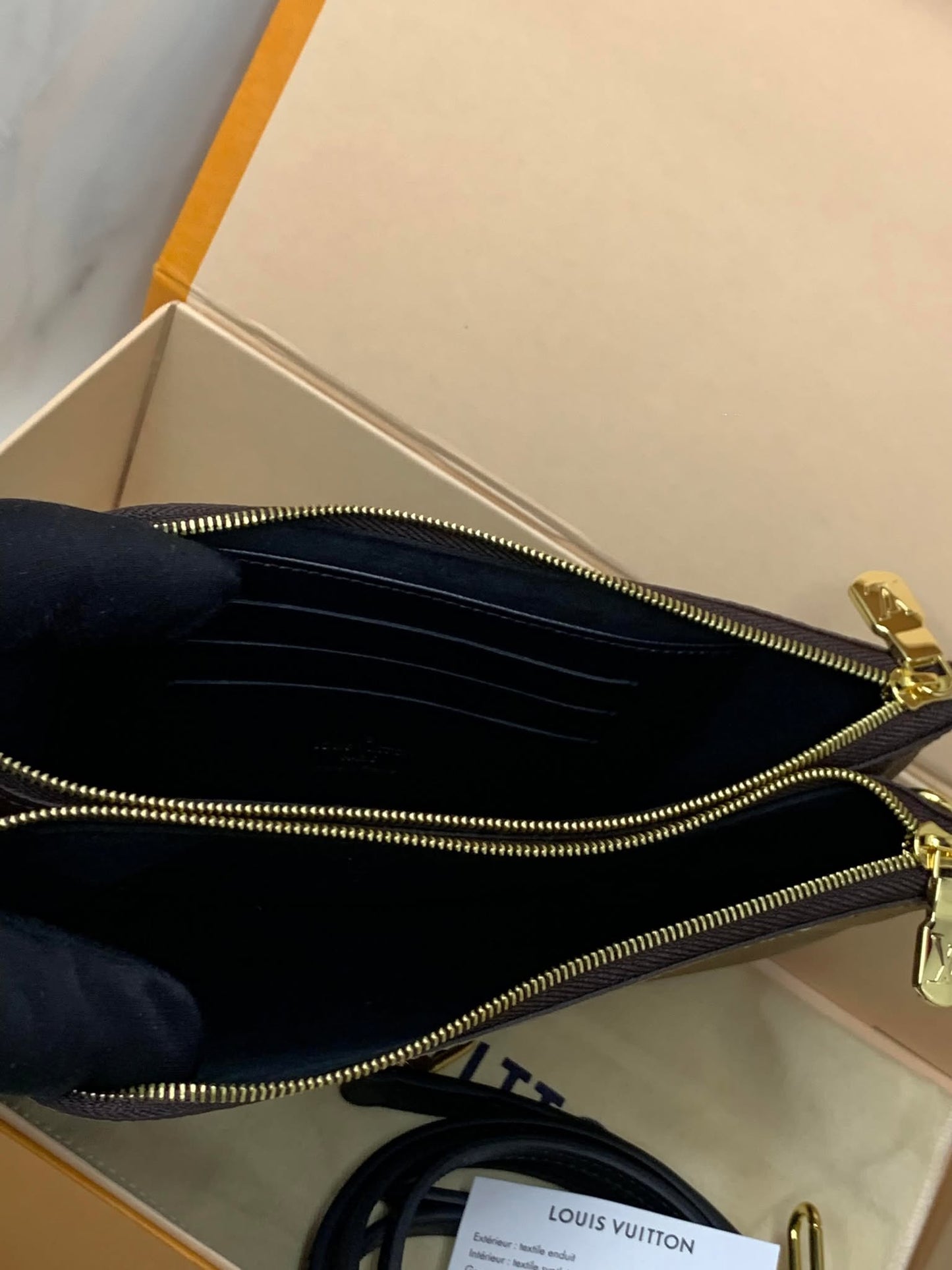 Louis Vuitton double zipreverse brand new