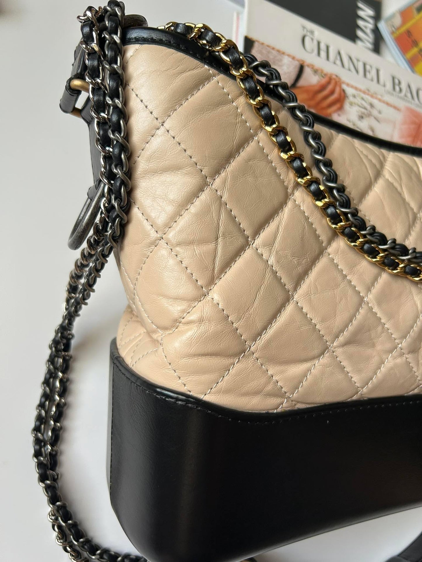 Chanel&nbsp;gabrielle beige medium Rank A