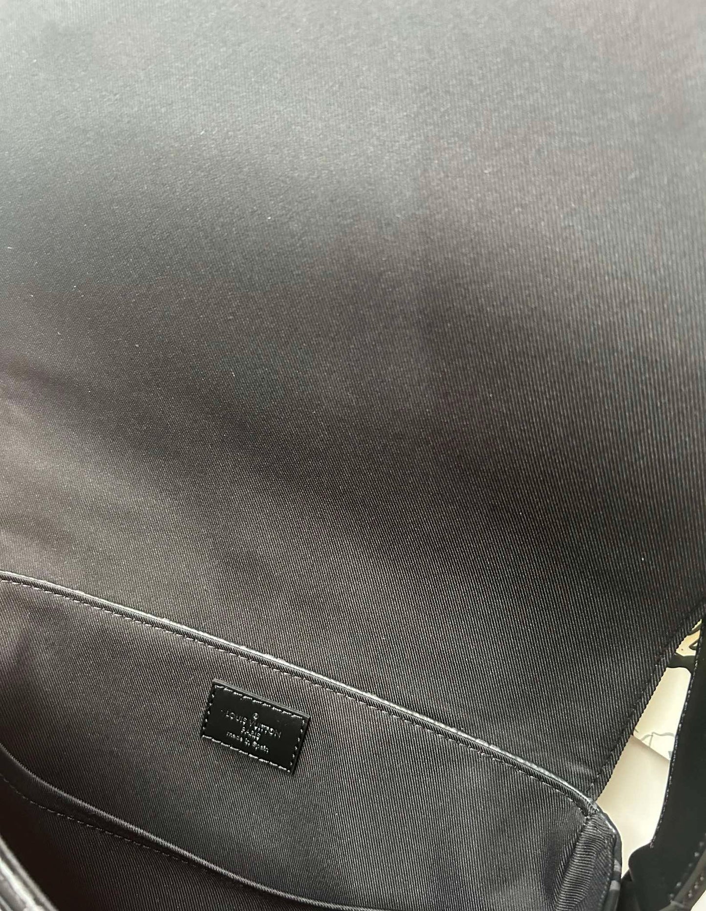 Louis Vuitton District&nbsp;pm eclipse micro Brandnew