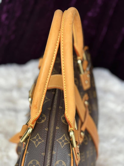 Louis Vuitton Manhattan Gm Mono  FL4037 rank A