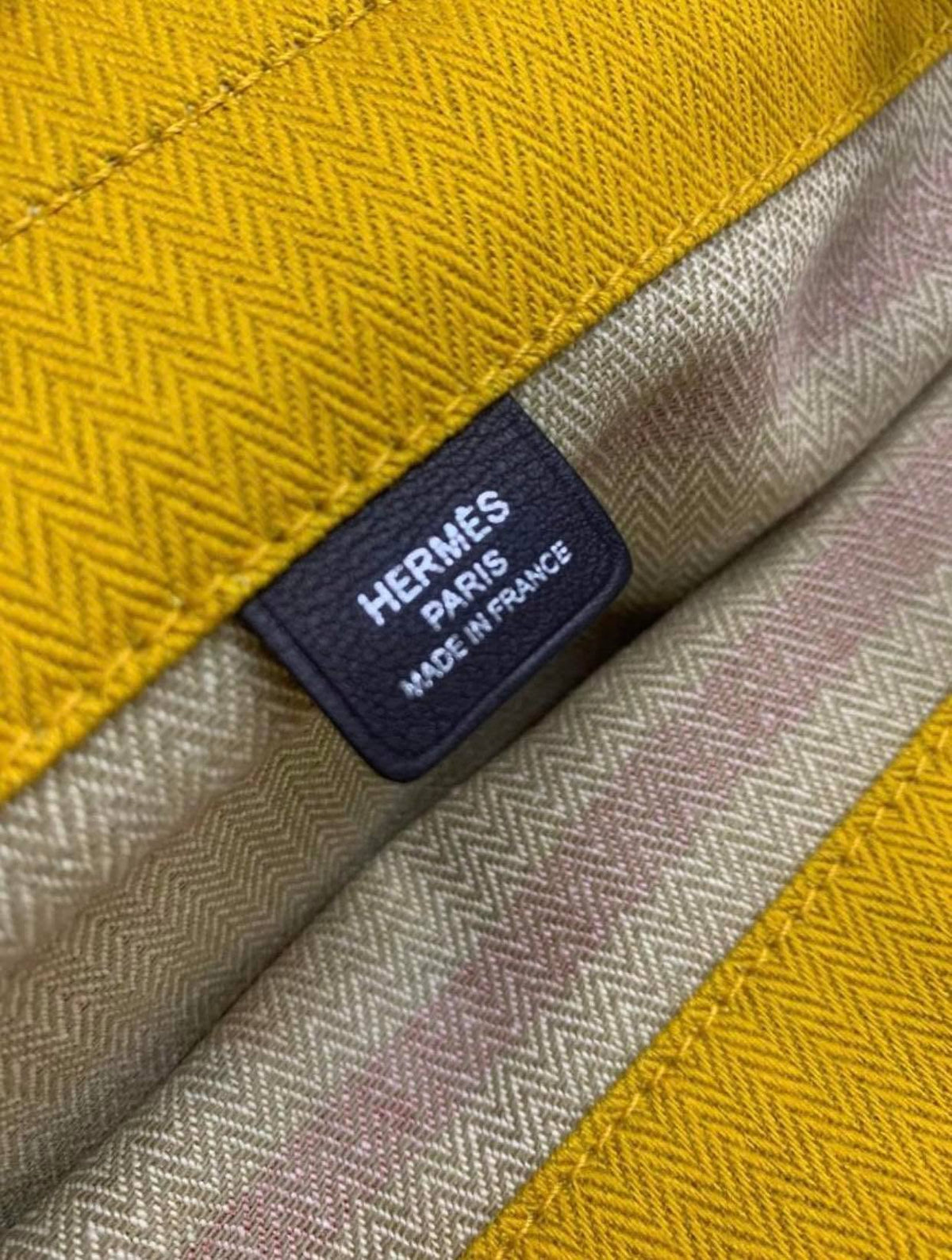Hermes Aline Stamp Y Brandnew