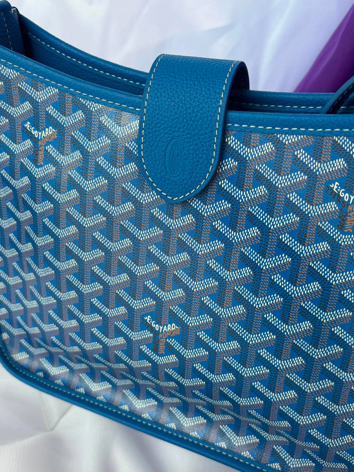 Goyard Musett pm royal blue SAR020265 Brandnew