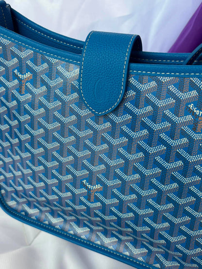 Goyard Musett pm royal blue SAR020265 Brandnew