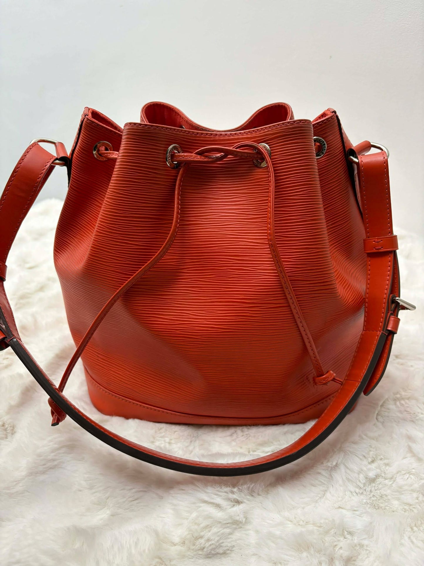 Louis Vuitton&nbsp; petie epi noe pm orange TJ4153 rank A