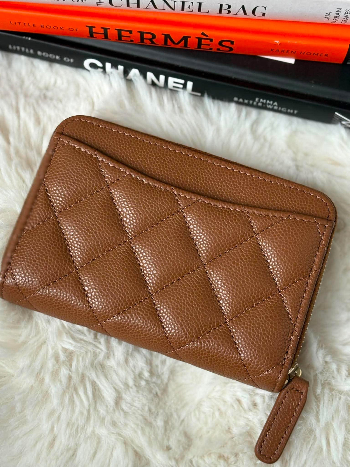 Chanel Compact zippy medsize chw caviar caramel G32AL85L