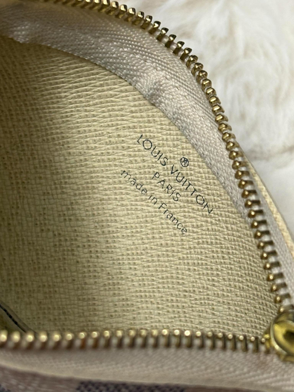 Louis Vuitton Cles Azure excellent used CT1221 rank A