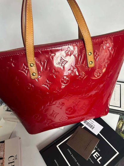 Louis Vuitton bellevue pm vernis red FL1100 rank A