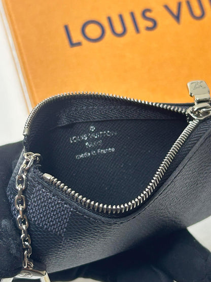 Louis Vuitton cless&nbsp;graphite micro brand new CT4262